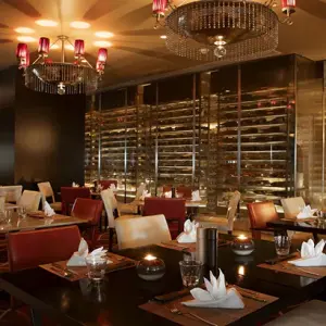 Towers-Rotana-Dubai-Desktop-HotelDetails-1-3.webp